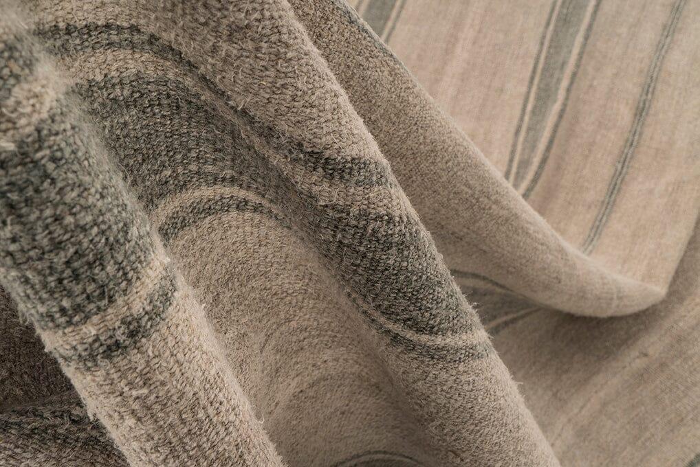 Hemp Bouquet Handwoven Vintage Hemp Rug, Anatolian - 01-00008 - Arconiz