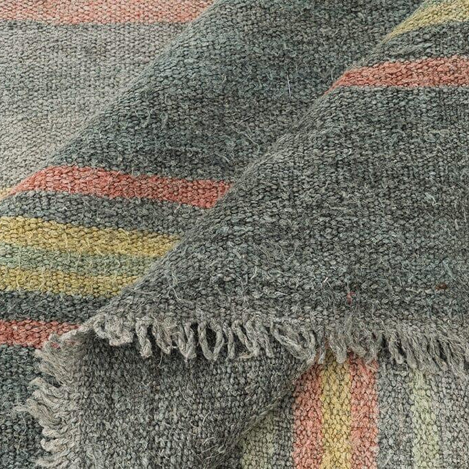 Hemp Bouquet Handwoven Vintage Hemp Rug - 01-00100 - Arconiz