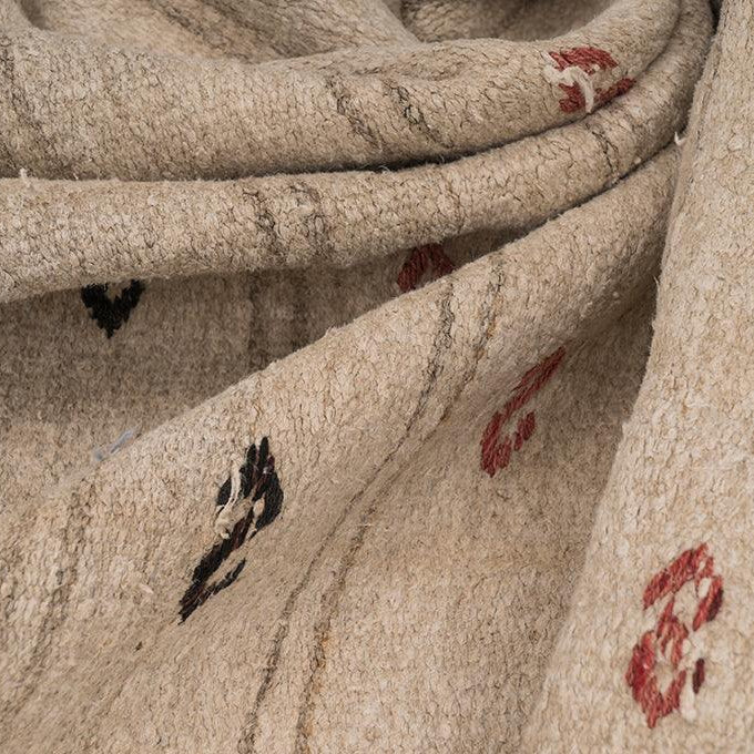 Hemp Bouquet Handwoven Vintage Rug, Anatolian Design - 01-00178 - Arconiz