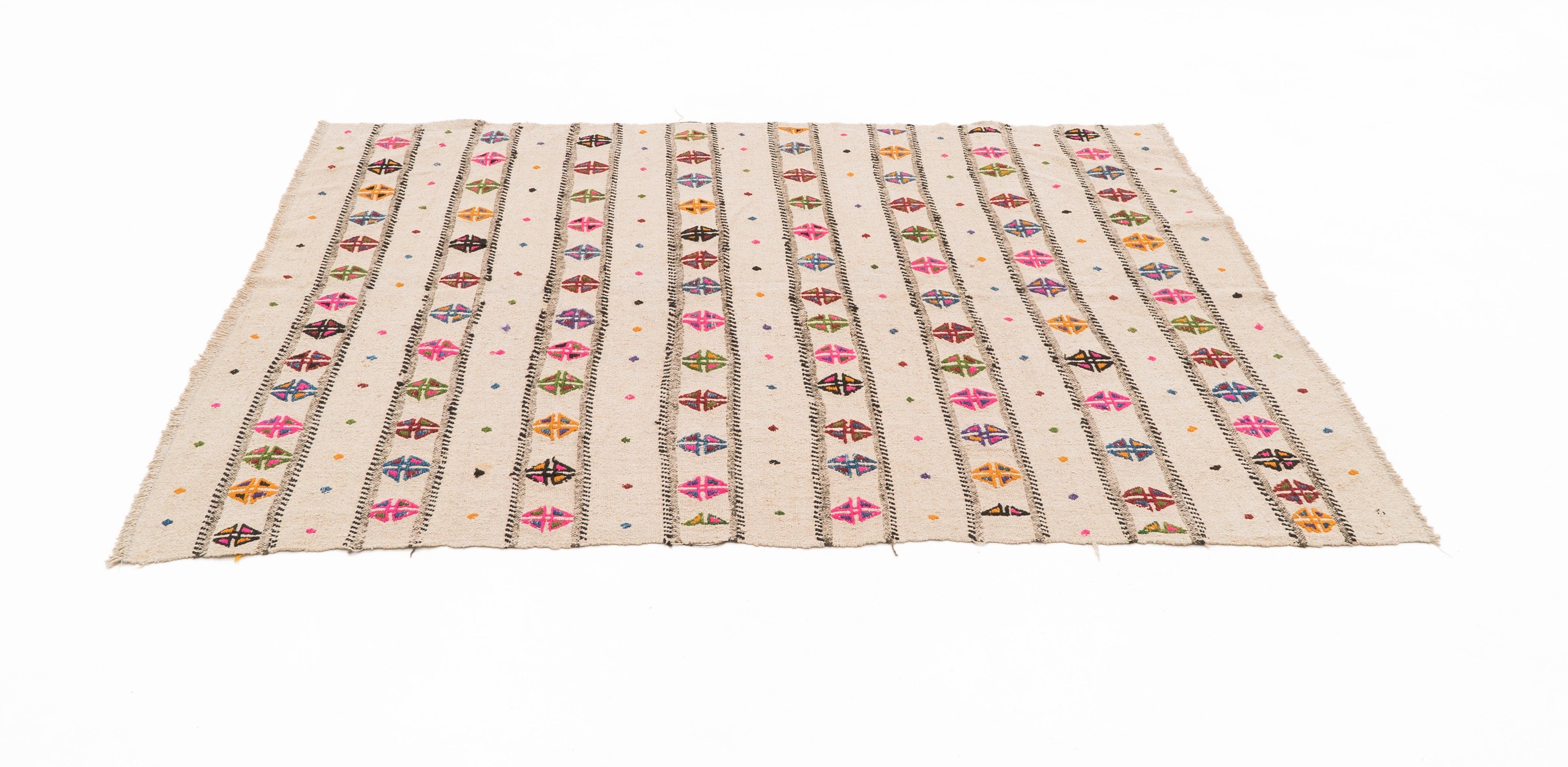 Hemp Bouquet Handwoven Vintage Anatolian Rug - 01-00212 - Arconiz