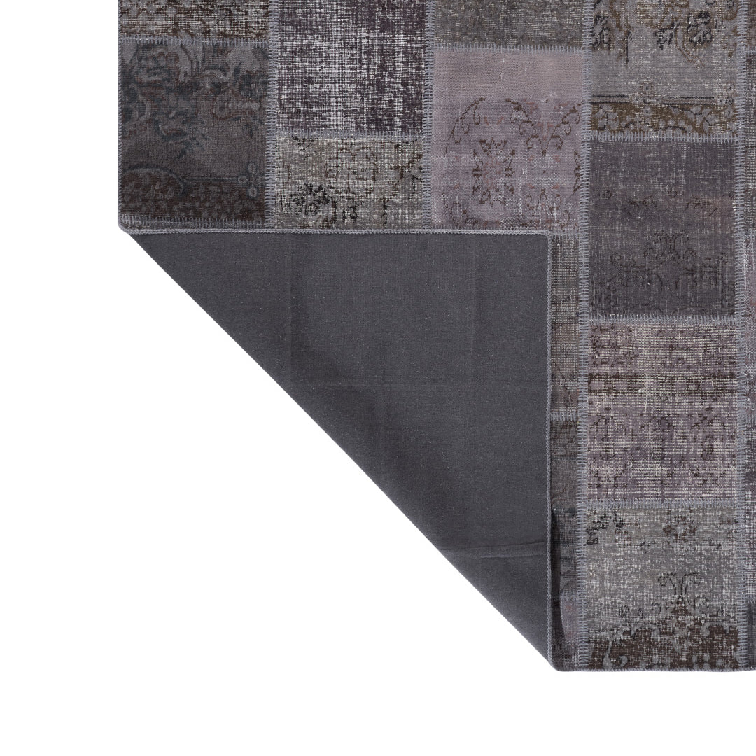 Vintage Gray Turkish Patchwork Pattern Rug - TUR-GRY-SAV-710-015 - Arconiz