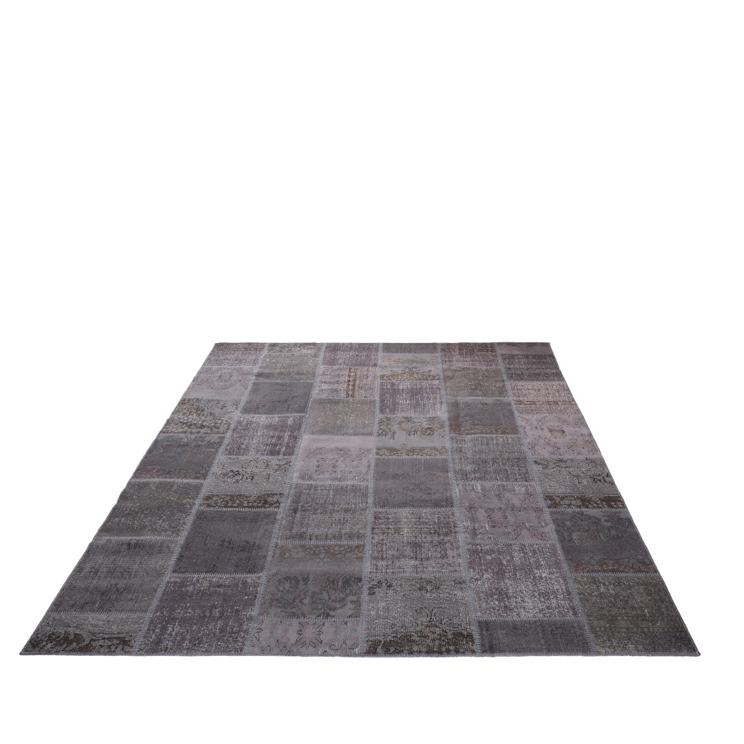 Vintage Gray Turkish Patchwork Pattern Rug - TUR-GRY-SAV-710-015 - Arconiz