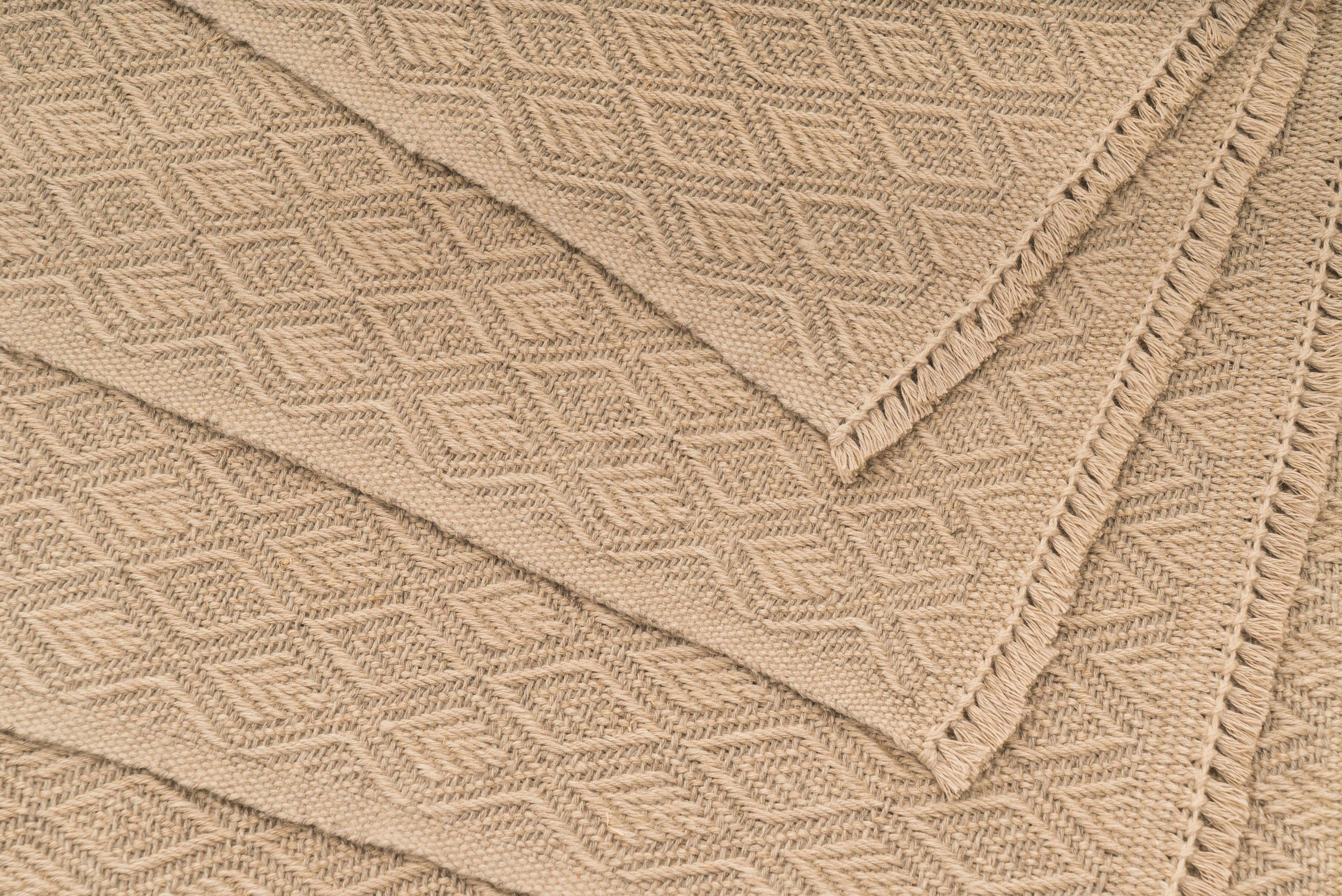 Extracted Diamonds Handwoven Hemp Placemat & Table Runner Set - 9IHRDOK001013 - Arconiz