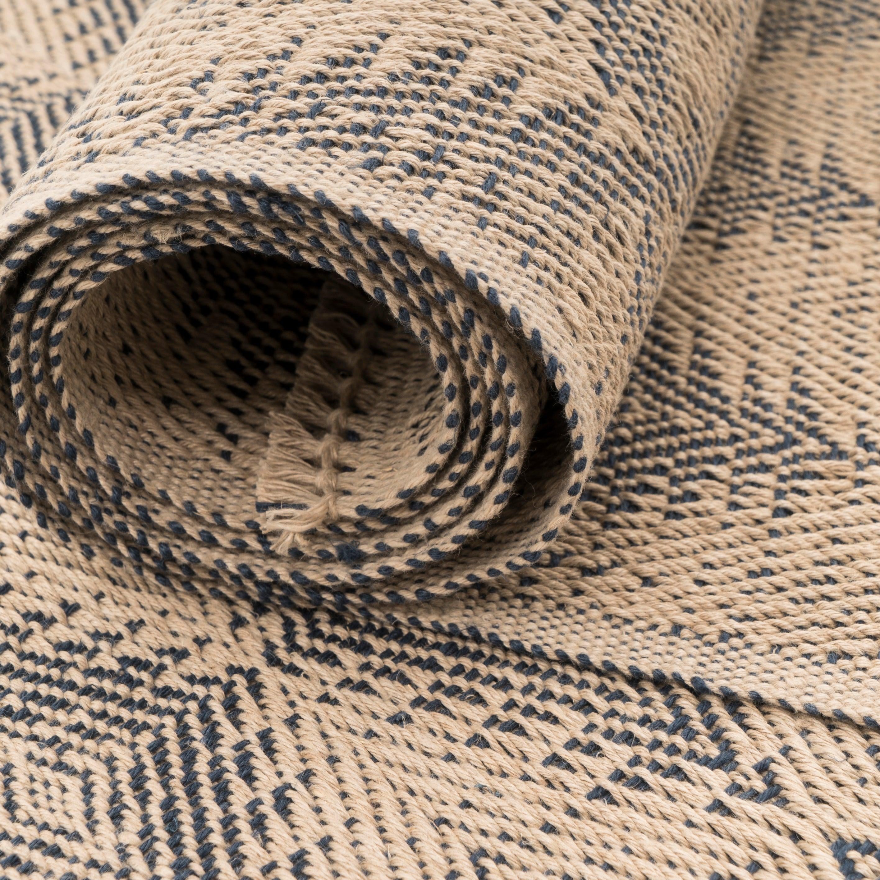 Pine Cones Handwoven Hemp Placemat & Table Runner Set - 9IHRDOK001016 - Arconiz