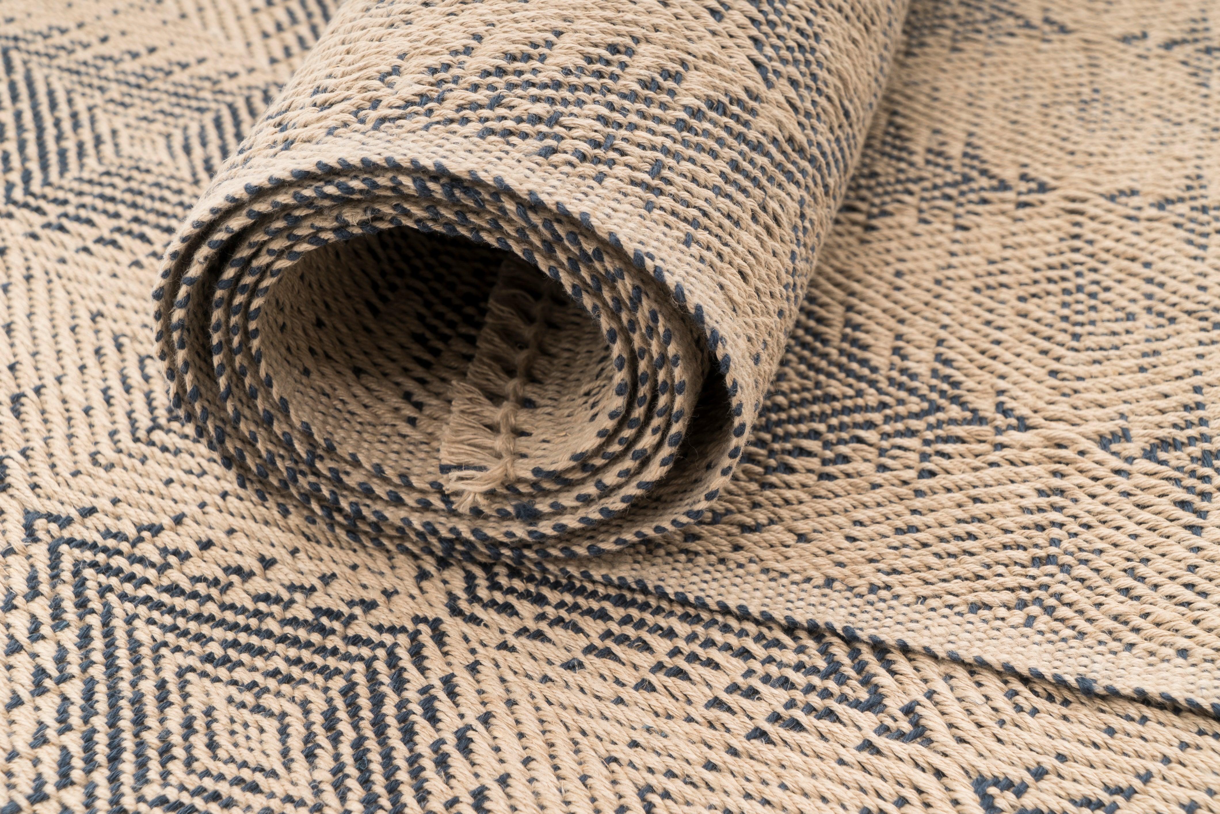 Pine Cones Handwoven Hemp Placemat & Table Runner Set - 9IHRDOK001016 - Arconiz