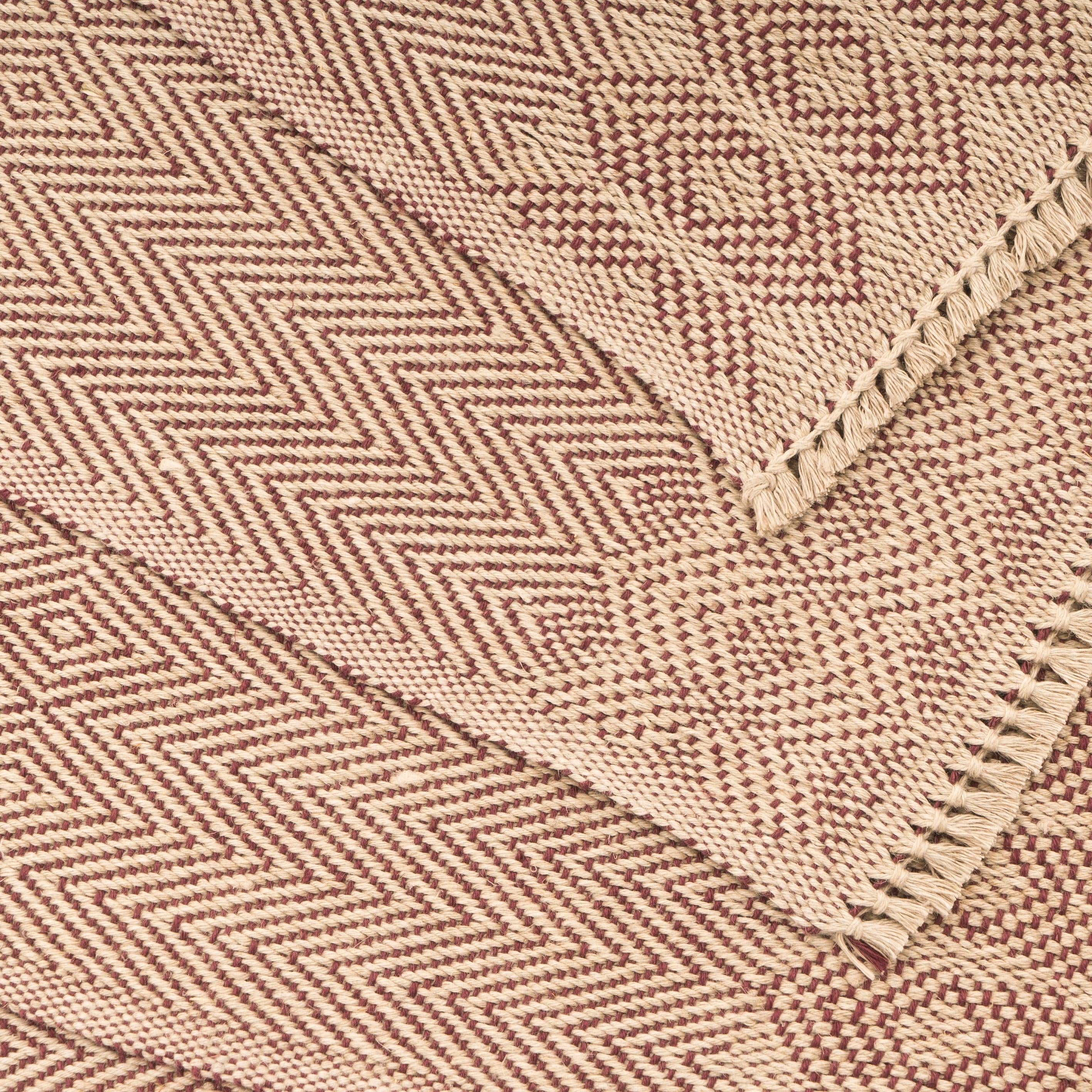 Seek Easy Handwoven Hemp Placemat & Table Runner Set - 9IHRDOK001018 - Arconiz