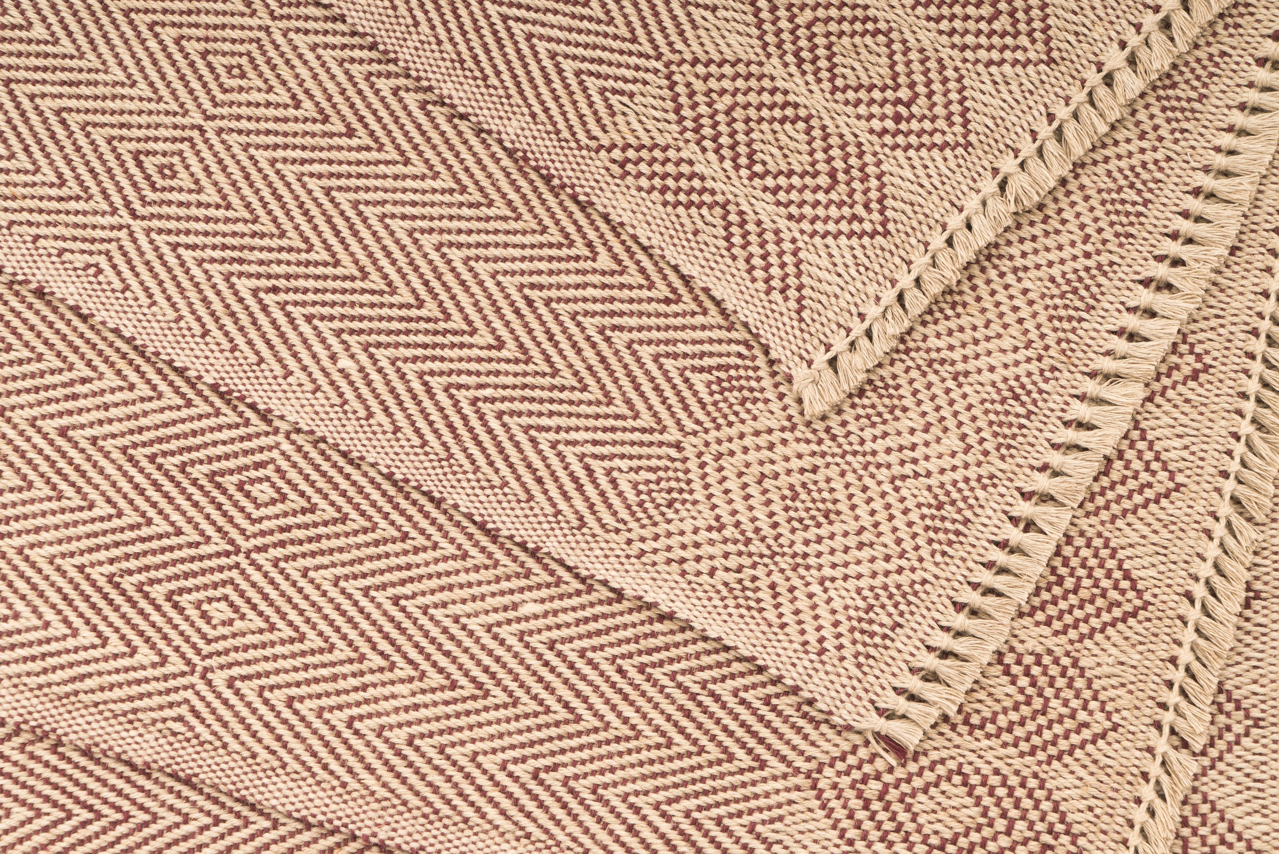 Seek Easy Handwoven Hemp Placemat & Table Runner Set - 9IHRDOK001018 - Arconiz