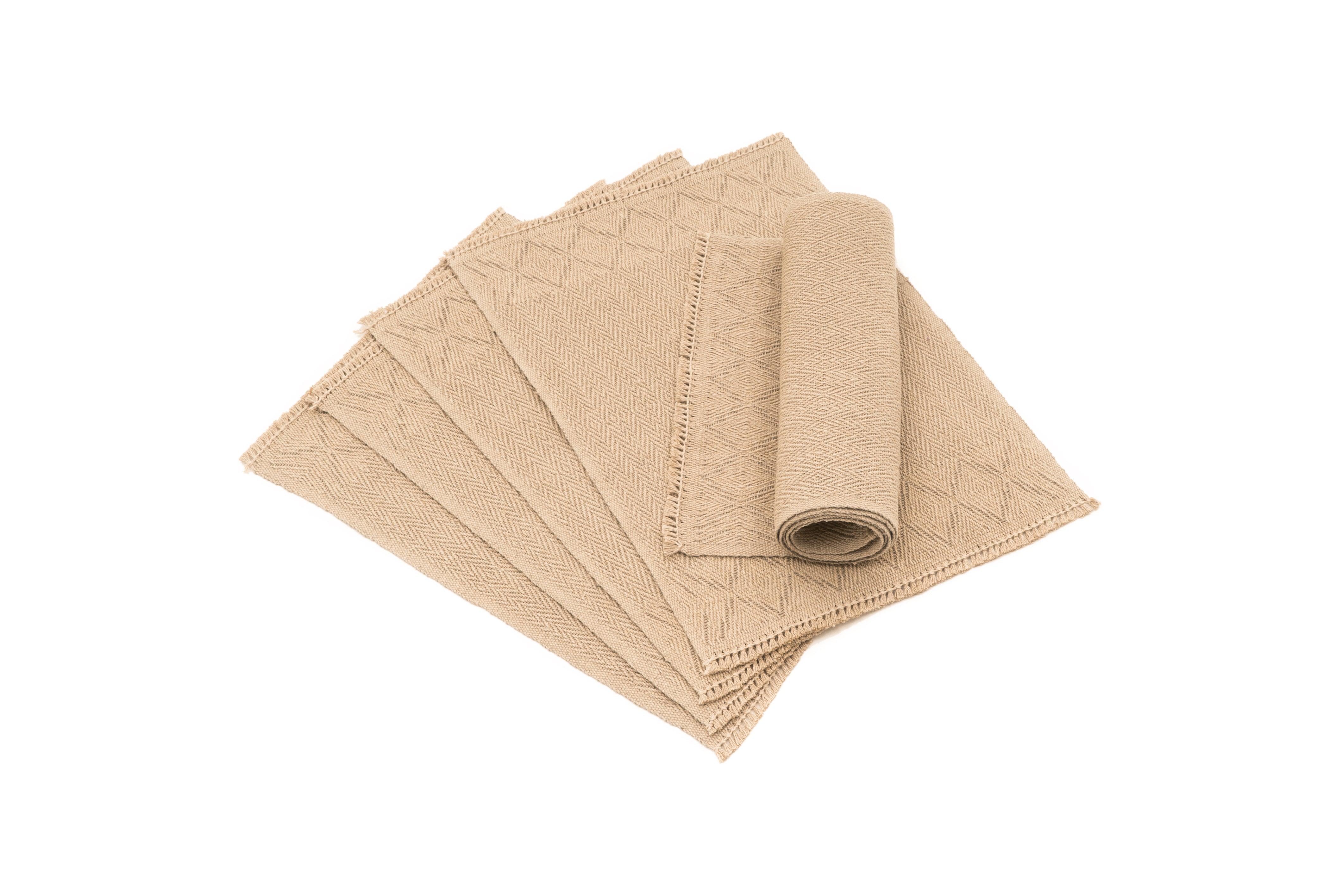 Maturity Handwoven Hemp Placemat & Table Runner Set - 9IHRDOK001032 - Arconiz