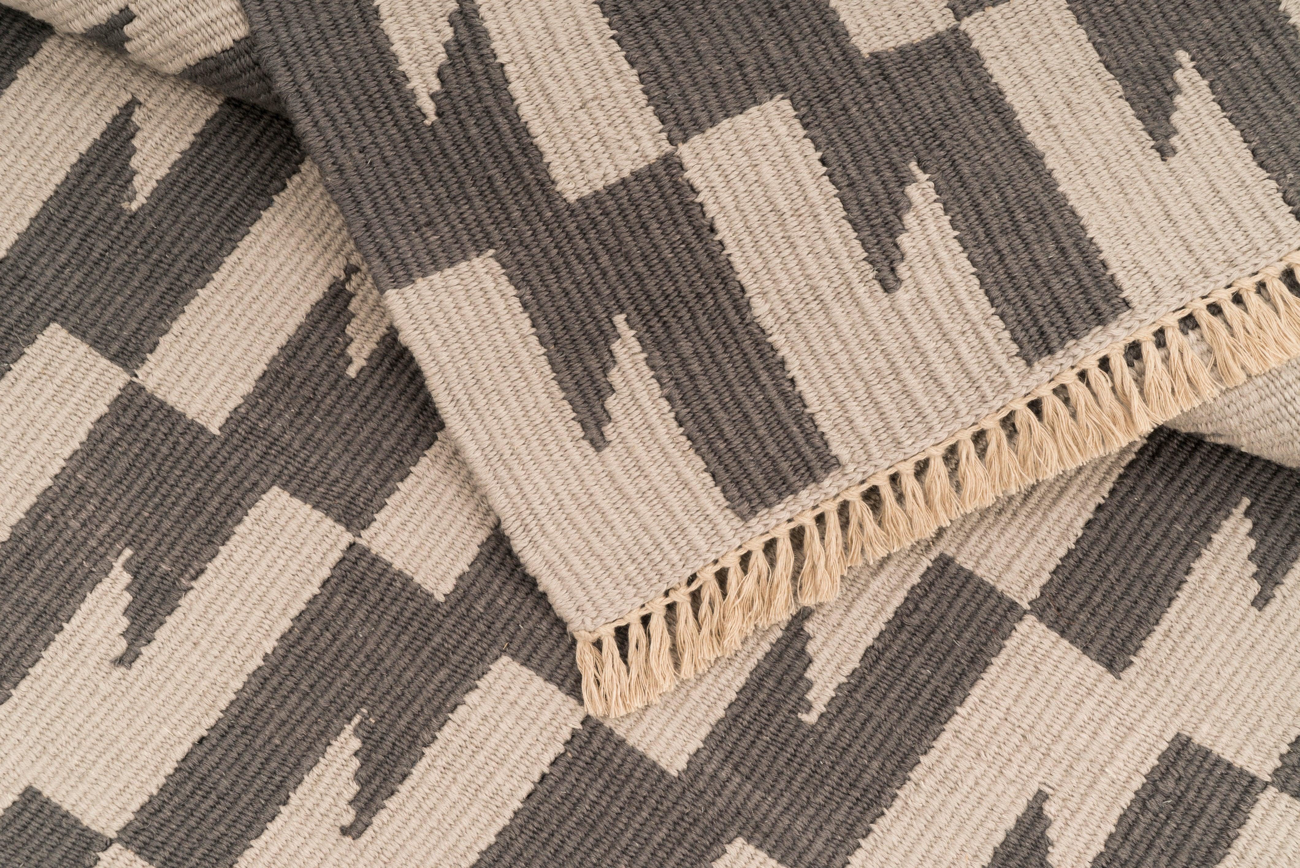 Thunder and Lightening Handwoven Hemp Designer Rug I - 9IHRDOK005001 - Arconiz