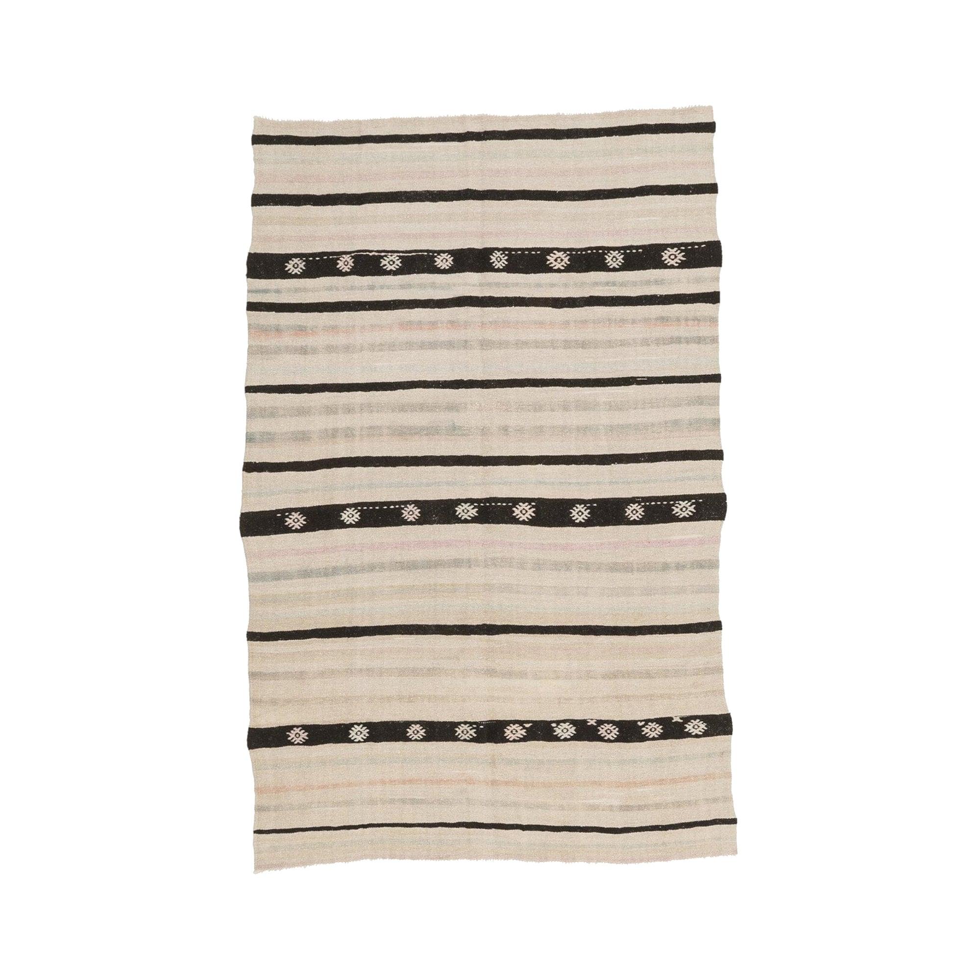 Hemp Bouquet Handwoven Vintage Hemp Rug - 01-00004 - Arconiz