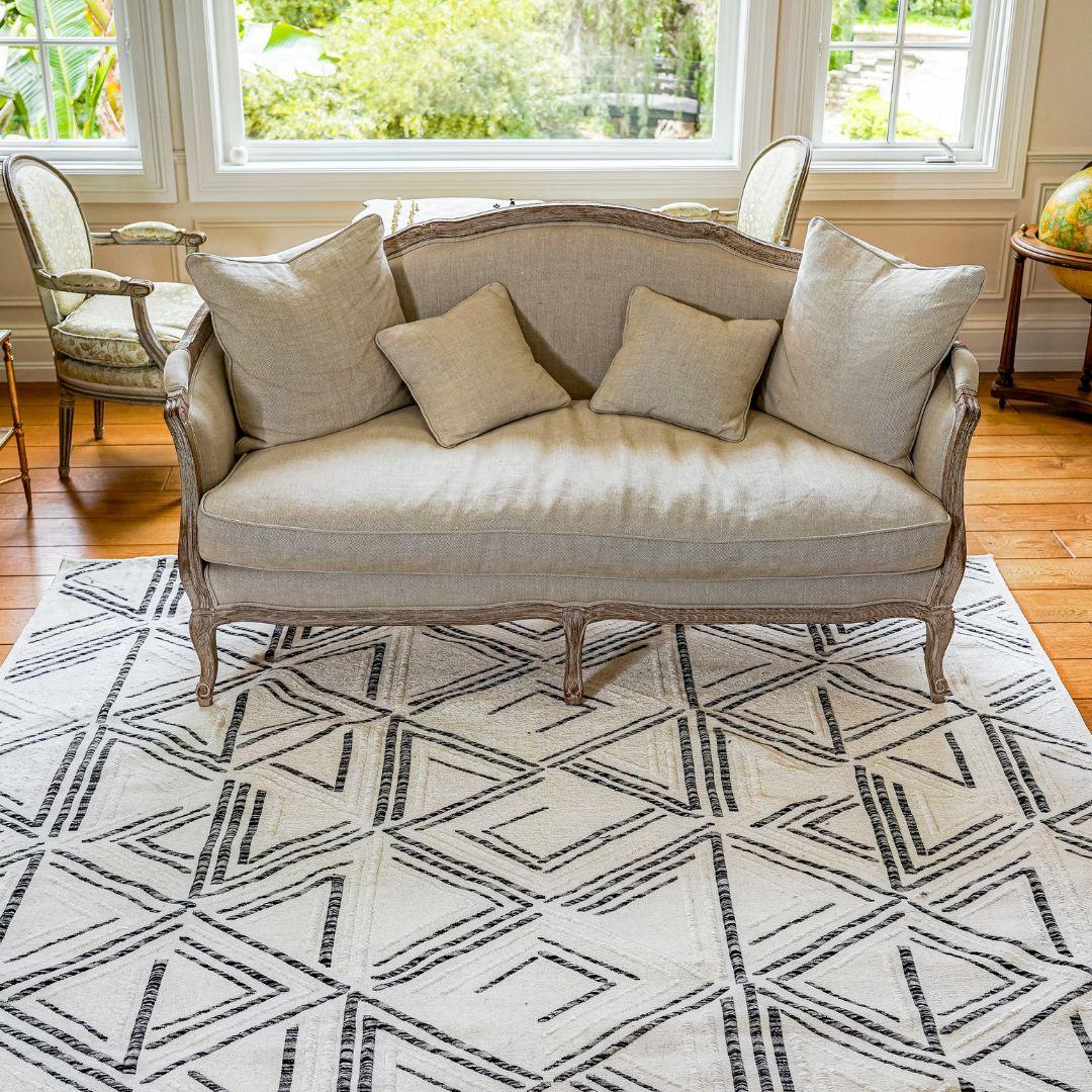 Machine Washable Reversible Area Rug, Brown and White Geometri - OPA-K5022-BLA-3X5-3.1 - Arconiz