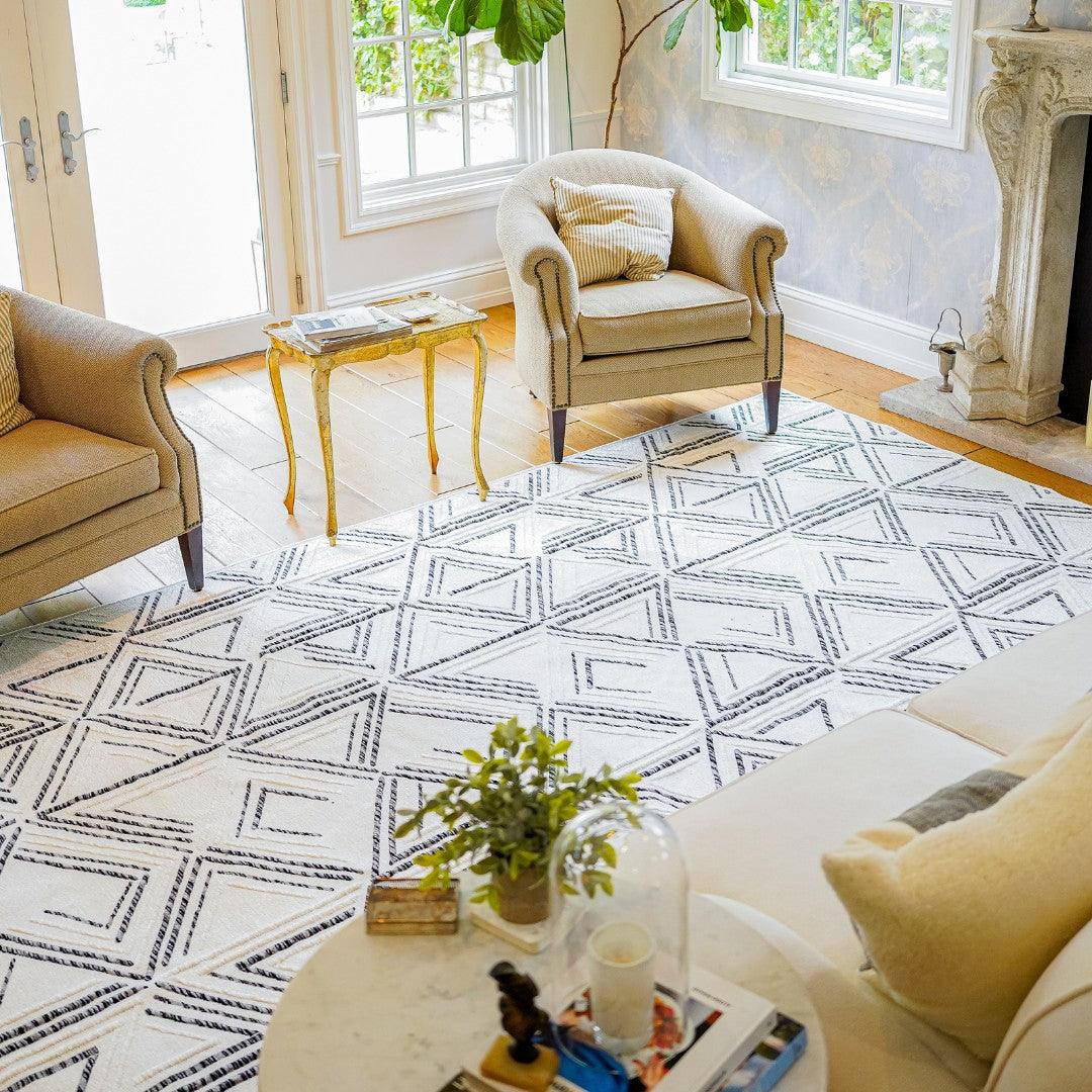 Machine Washable Reversible Area Rug, Brown and White Geometri - OPA-K5022-BLA-3X5-3.1 - Arconiz