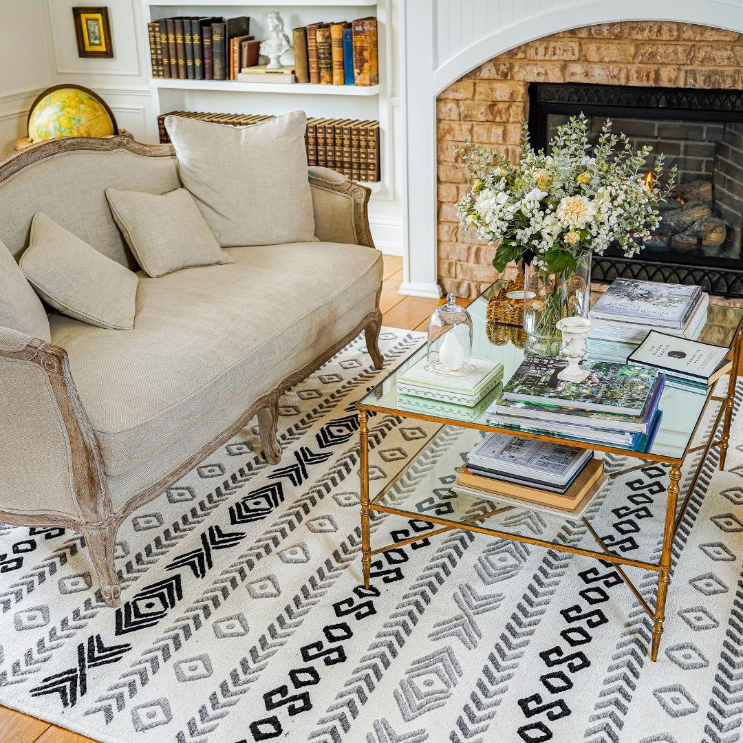 Machine Washable Area Rug, Reversible Black and White Geometric - OPA-K5023-BLA-3X5-3.1 - Arconiz