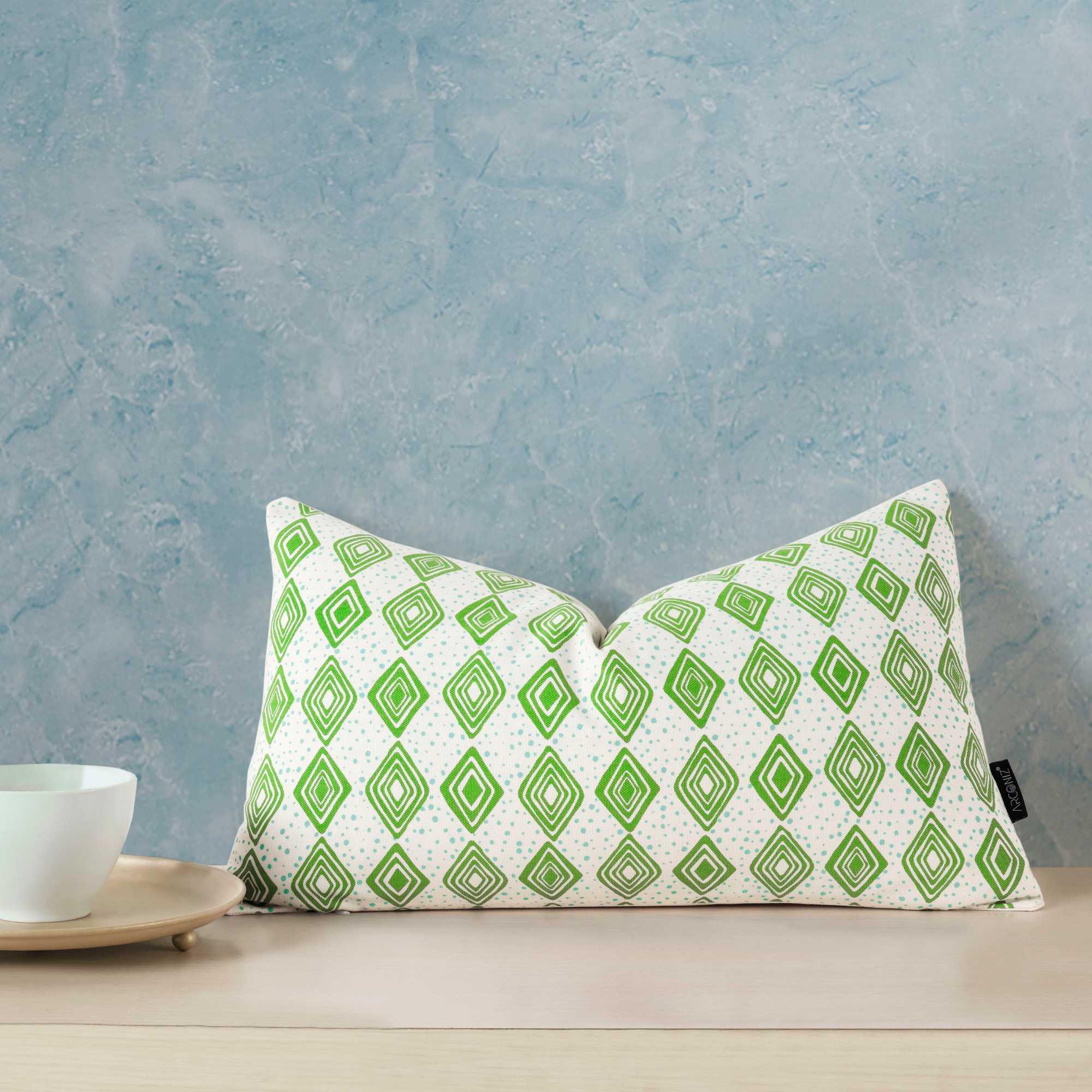 Diamond Pattern Green Pillow Covers - THR-COVER-GRE-12.20-2.GEO.2 - Arconiz