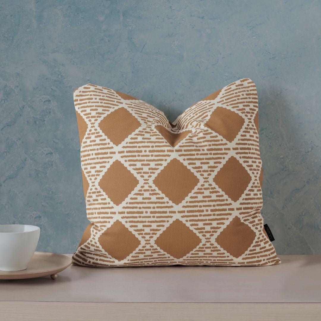 Brown Diamond Geometric Cotton Pillow Covers - THR-COVER-BRO-18.18-1.SGEO.2 - Arconiz