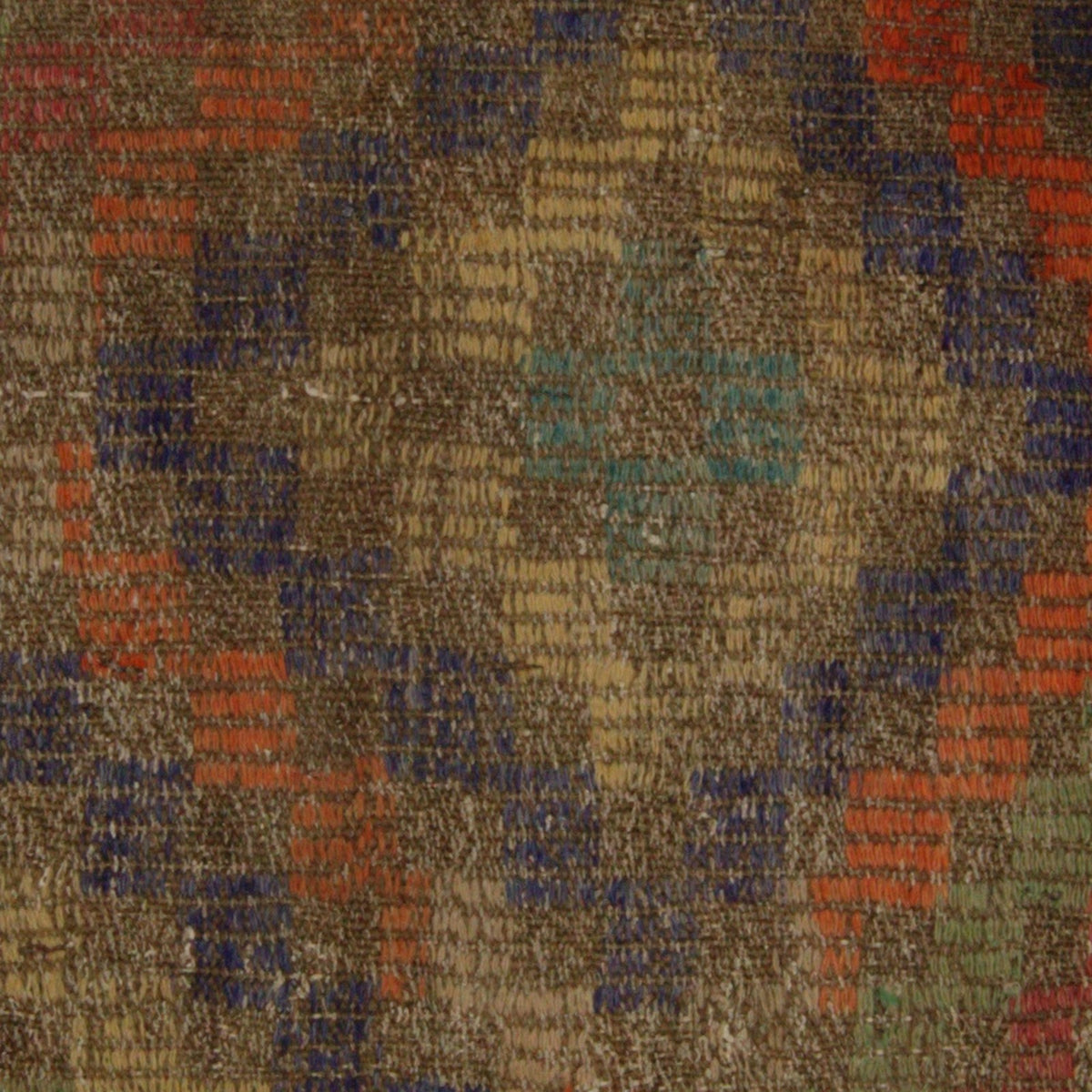 Close-up of the vintage rug weave - Olive & Rust diamond pillow cover - PC-DIA-OLI-5050-006 - Arconiz