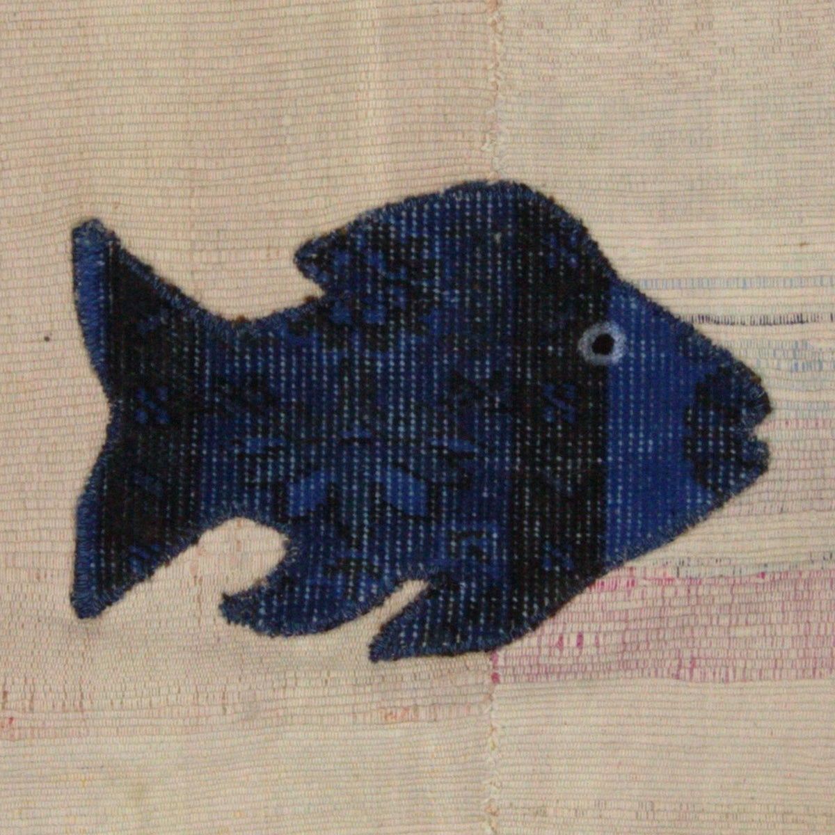 Close-up of the hemp applique weave - Navy & Cream fish pillow cover - PC-FIS-NAV-5050-018 - Arconiz