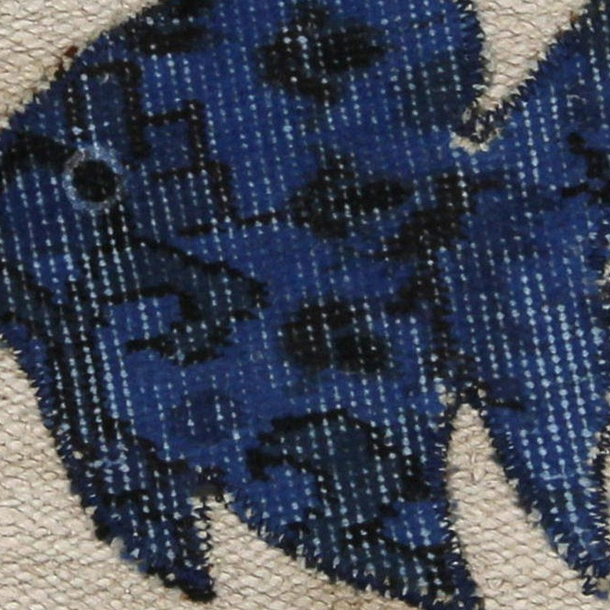 Close-up of the handwoven kilim weave - Cobalt Blue Kilim Fish on Cream - WA-FSH-COB-5050-004 - Arconiz