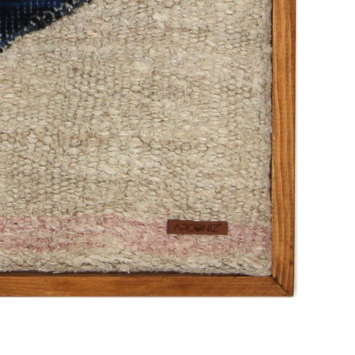 Solid wood frame corner and Arconiz maker's label - WA-FSH-IND-5050-017
