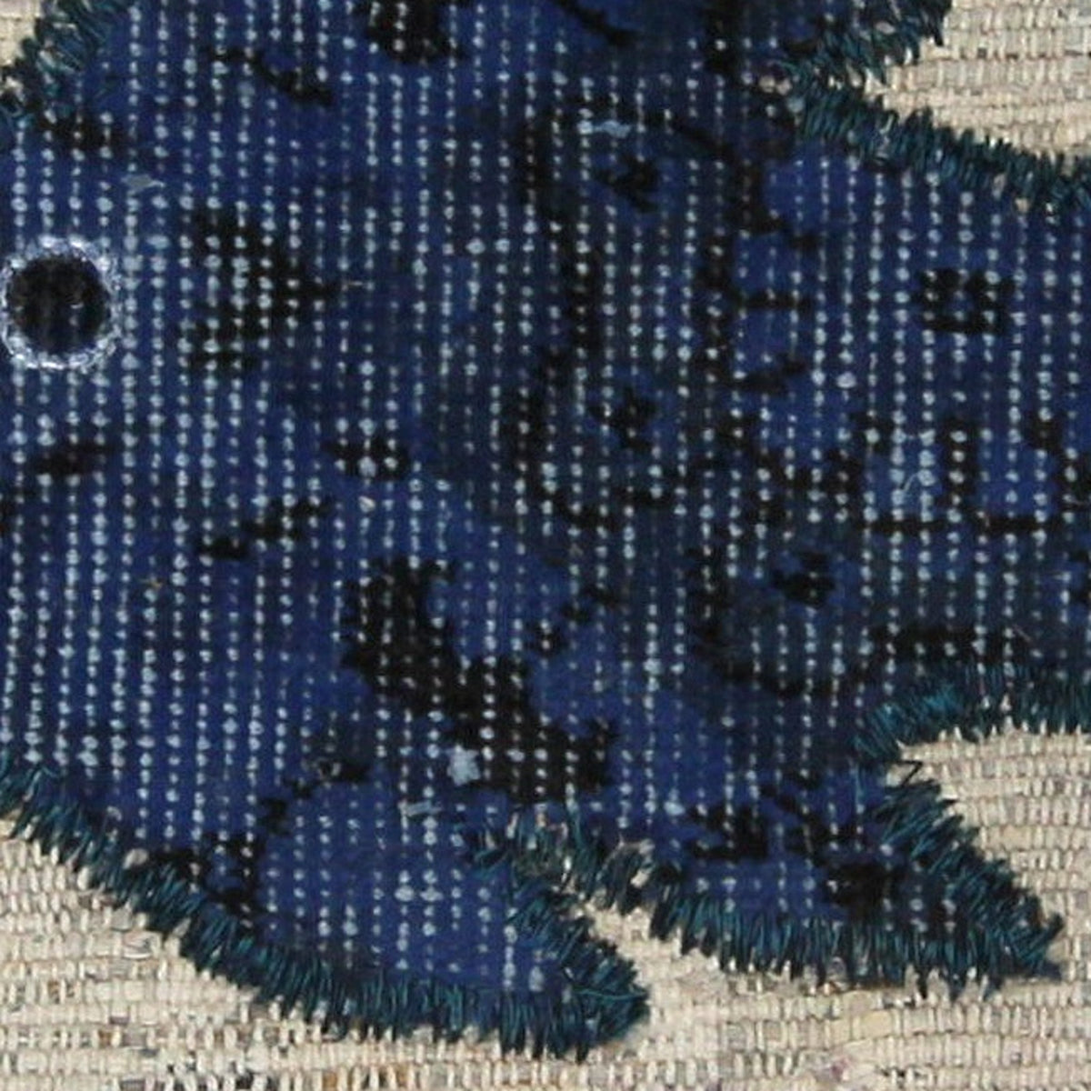 Close-up of the handwoven kilim weave - Indigo Kilim Fish on Flecked Cream - WA-FSH-IND-5050-019 - Arconiz