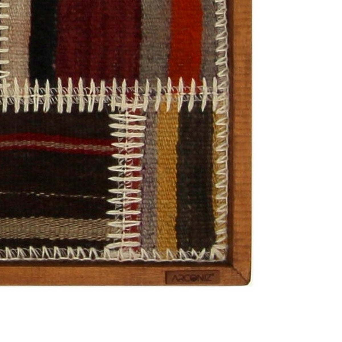 Solid wood frame corner and Arconiz maker's label - WA-PCH-RUS-8855-055