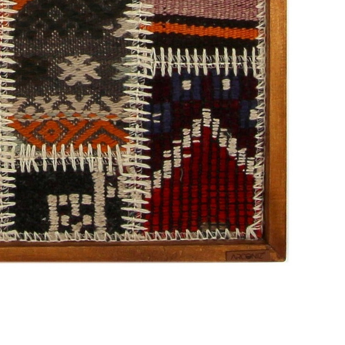 Solid wood frame corner and Arconiz maker's label - WA-PCH-IVO-6595-073