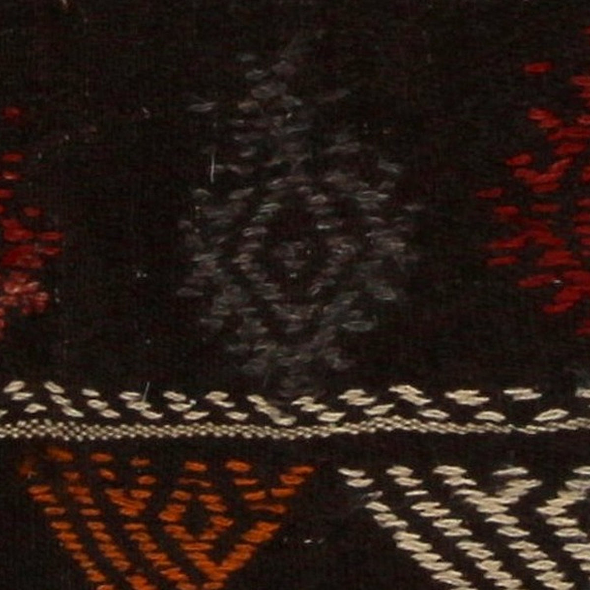 Close-up of the handwoven kilim weave - Rust & Ivory Bordered Kilim on Deep Brown - WA-BRD-RUS-11069-077 - Arconiz