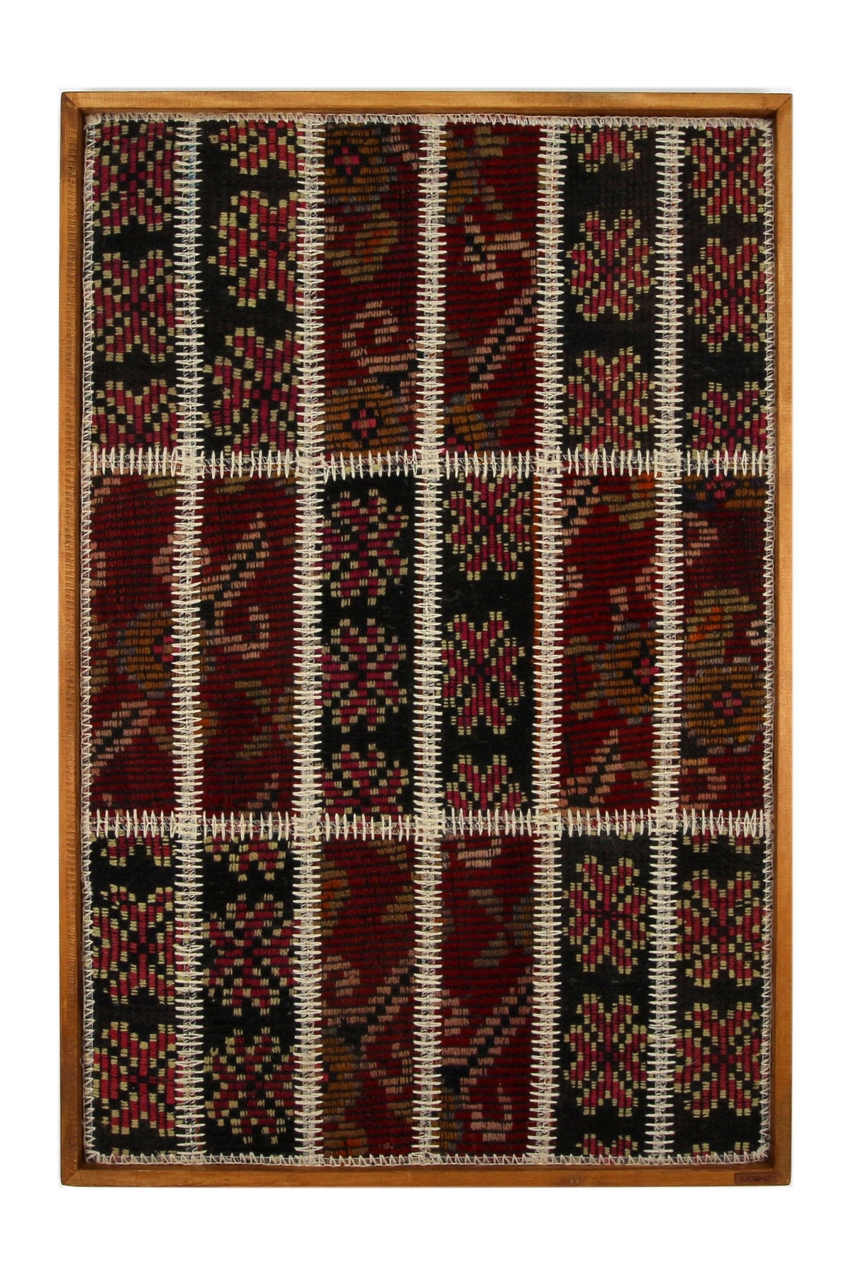 Ivory Kilim Patchwork woven wall art 28" x 41" - WA-PCH-IVO-70105-080 - Arconiz