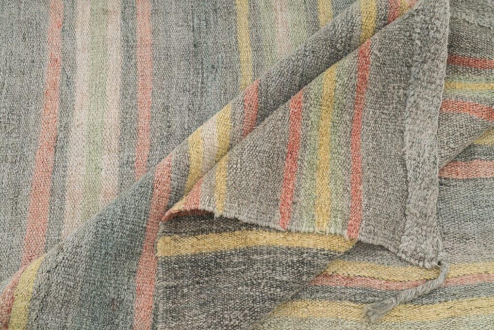 Hemp Bouquet Handwoven Vintage Hemp Rug - 01-00100 - Arconiz