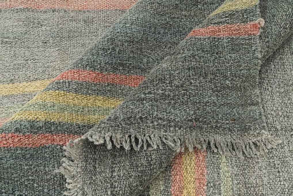 Hemp Bouquet Handwoven Vintage Hemp Rug - 01-00100 - Arconiz