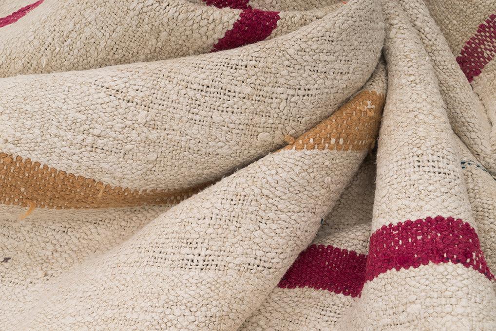 Hemp Bouquet Handwoven Vintage Hemp Rug - 01-00159 - Arconiz