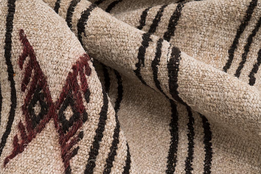 Hemp Bouquet Handwoven Vintage Hemp Rug - 01-00276 - Arconiz