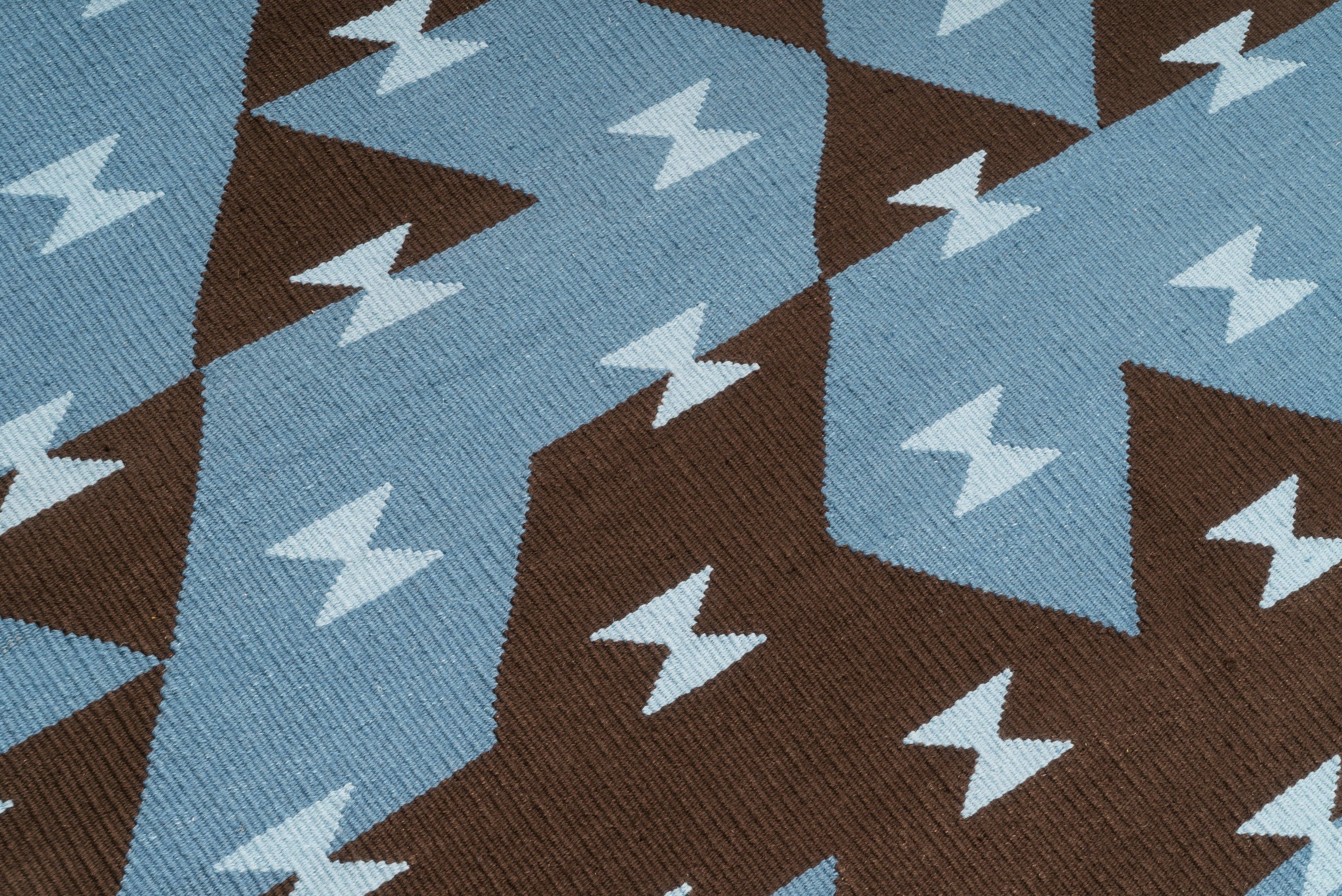 Game Board Handwoven Hemp Designer Rug in Shades of Blue/Brown - 9IHRDOK004016 - Arconiz