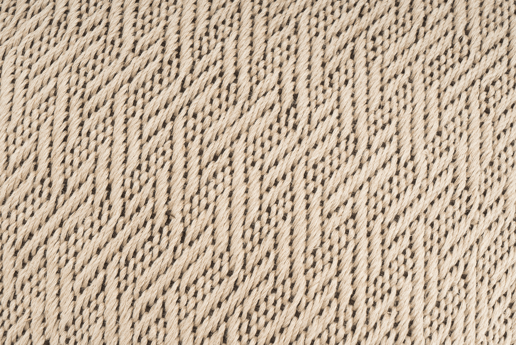 Idioms Handwoven Chevron Hemp Pillow Case Beige - 9IHRDOK002003 - Arconiz