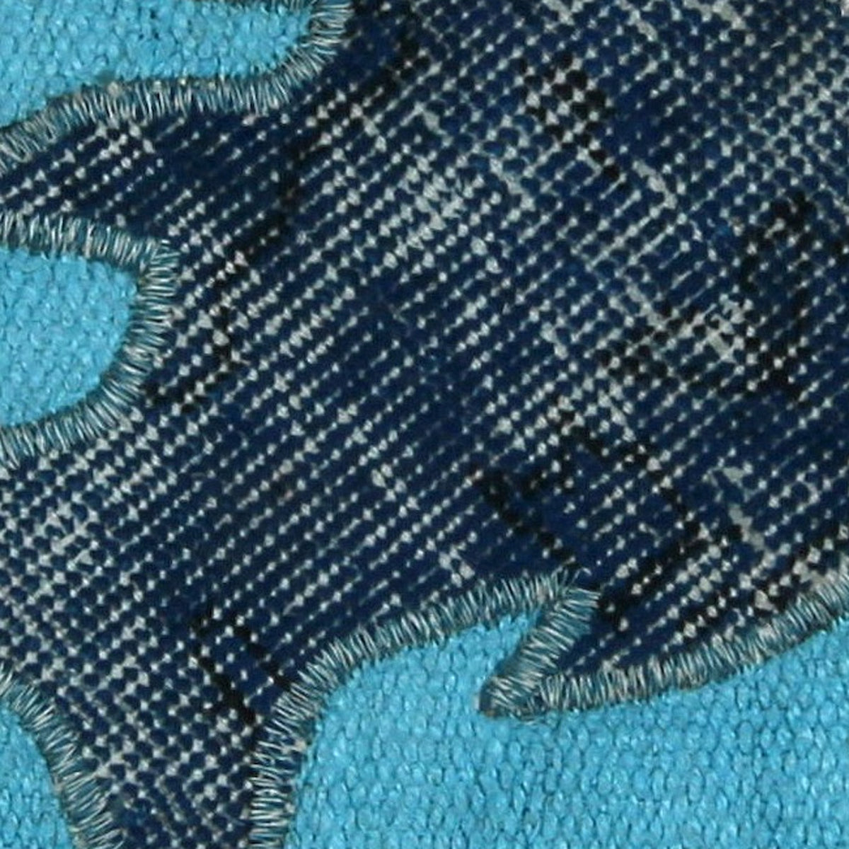 Close-up of the handwoven kilim weave - Denim Blue Kilim Fish on Turquoise - WA-FSH-DEN-5050-032 - Arconiz