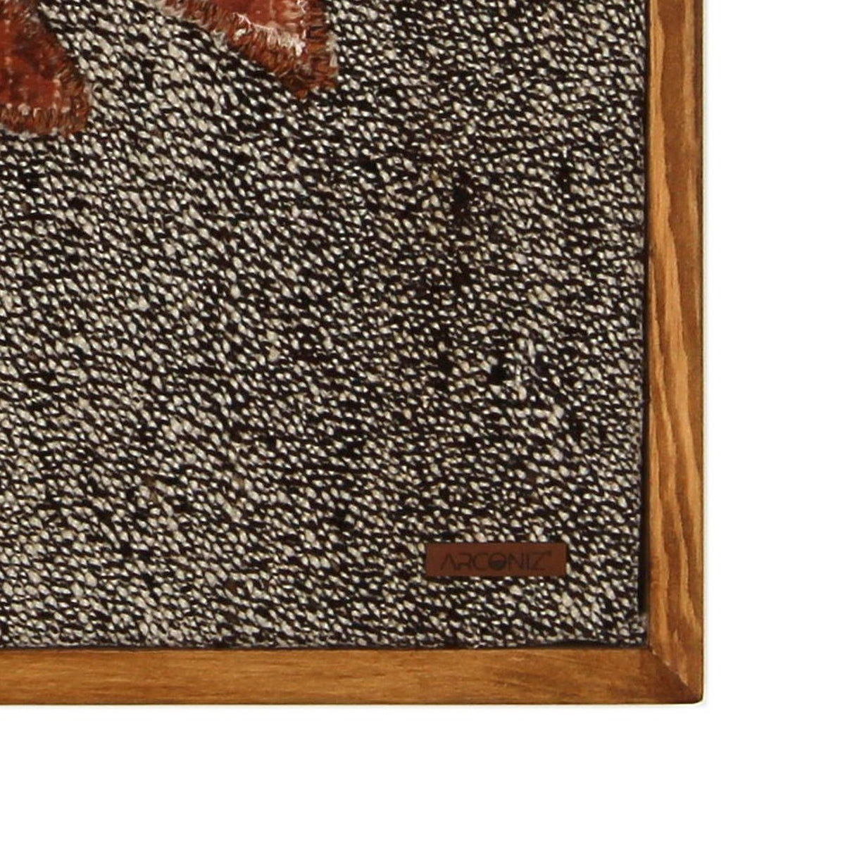 Solid wood frame corner and Arconiz maker's label - WA-FSH-ORA-5050-040