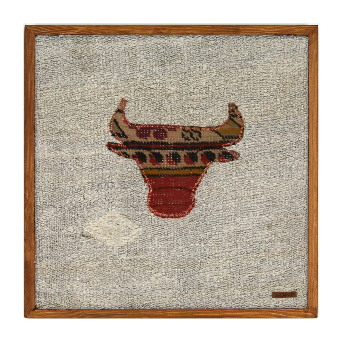 Tan & Red Kilim Bull woven wall art 20" x 20" - WA-BUL-TAN-5050-043 - Arconiz
