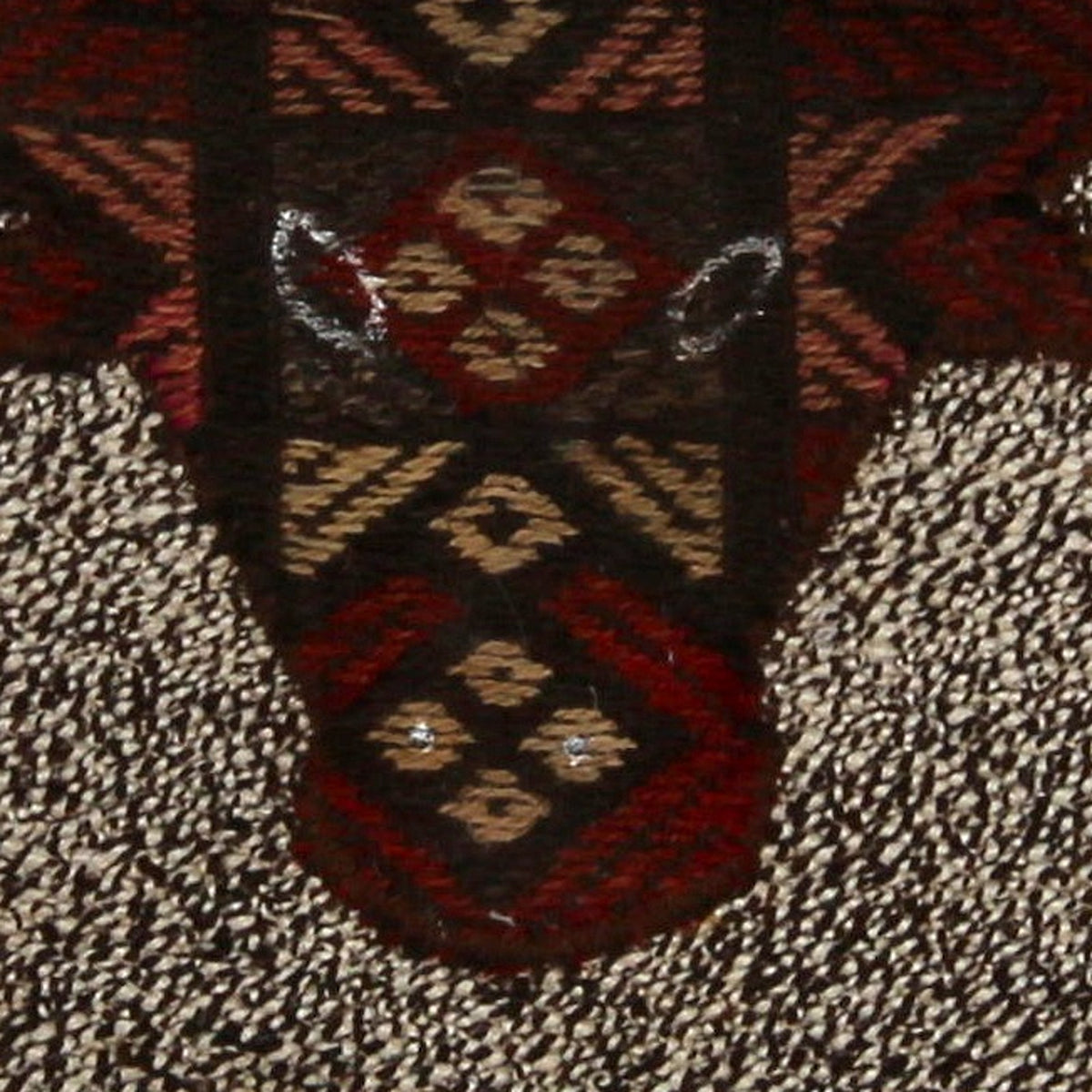Close-up of the handwoven kilim weave - Deep Burgundy Kilim Bull on Charcoal Fleck - WA-BUL-DEE-5050-047 - Arconiz