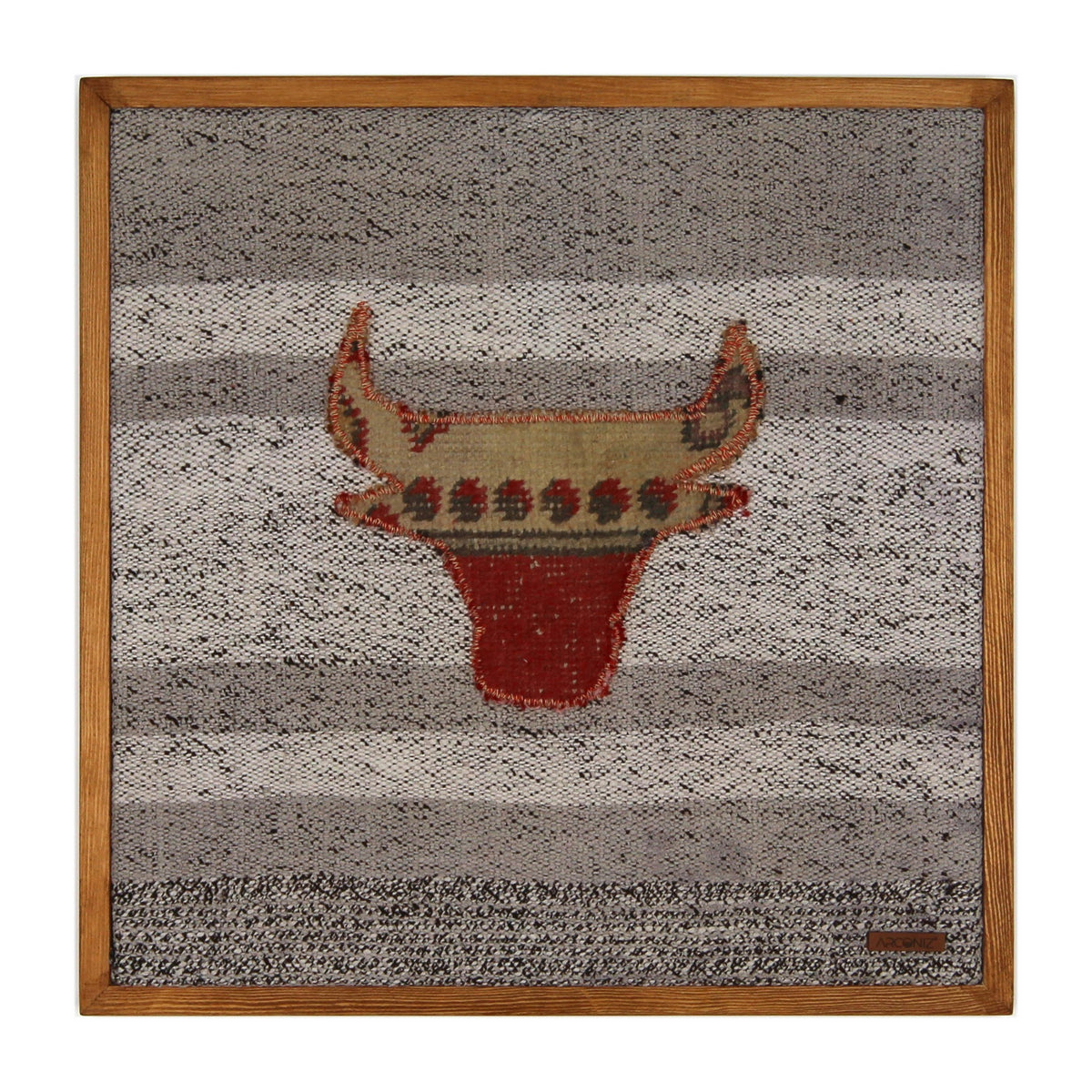 Tan & Red Kilim Bull woven wall art 20" x 20" - WA-BUL-TAN-5050-049 - Arconiz