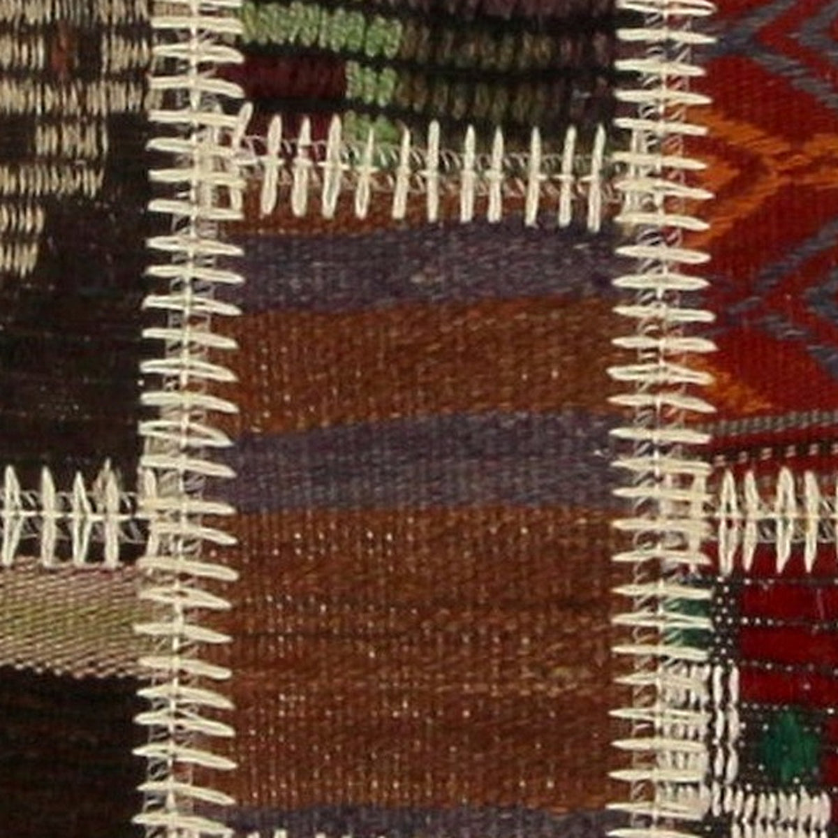 Close-up of the handwoven kilim weave - Black & Ivory Kilim Patchwork on Cream & Burgundy - WA-PCH-BLA-6595-063 - Arconiz
